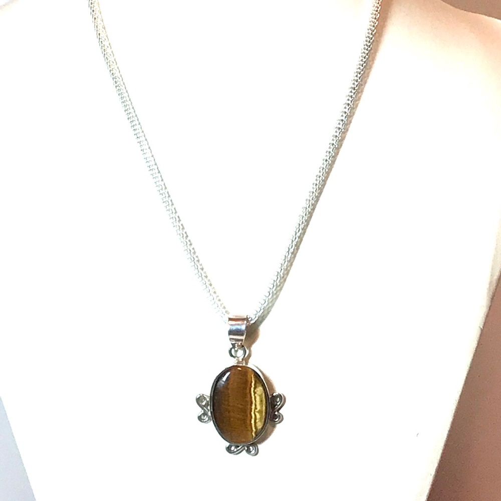 Silver Tiger Eye Pendant Necklace